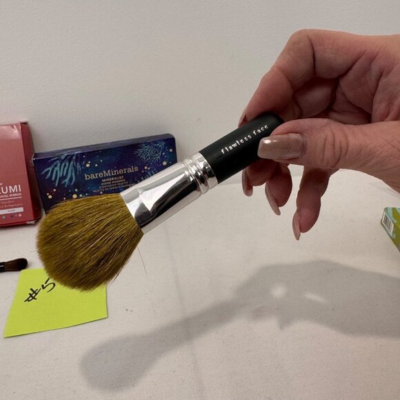 NEW Bareminerals eyeshadow palette Ocean Wonders, Brushes, Fancii Lumi Compact M - Picture 9 of 12